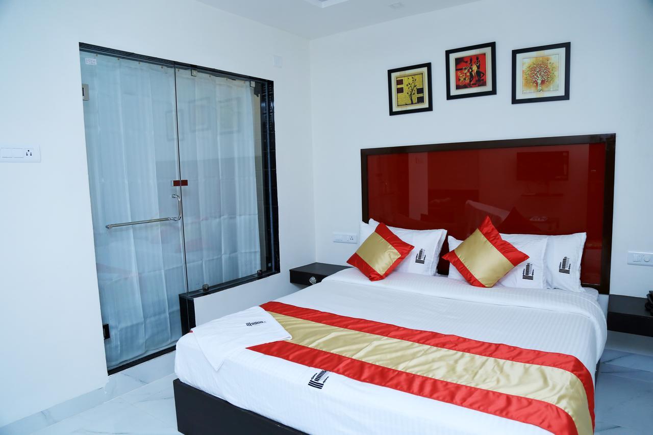 New Hotel Executive Inn Vijayawāda Eksteriør billede
